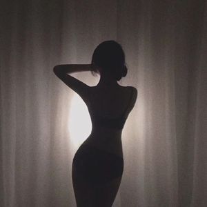 老美漏奶免费毛片
